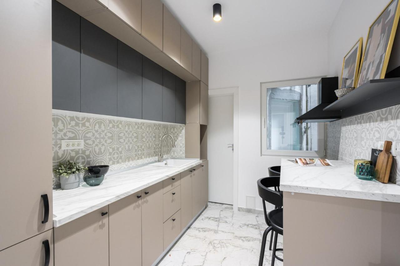 Crystal 3Bdr Apartment In Center Bucureşti Exterior foto