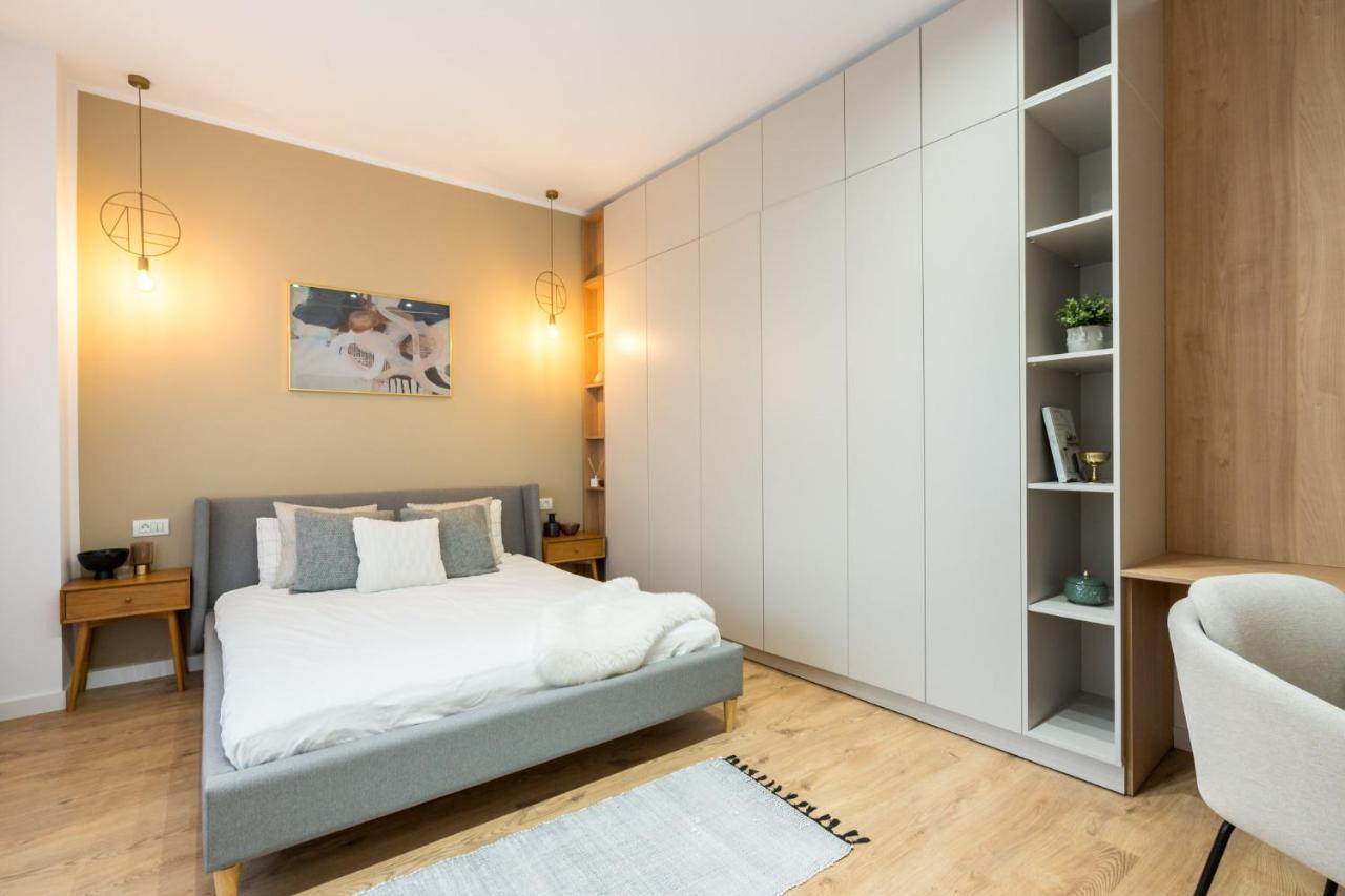 Crystal 3Bdr Apartment In Center Bucureşti Exterior foto