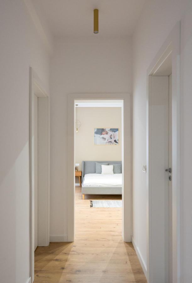 Crystal 3Bdr Apartment In Center Bucureşti Exterior foto